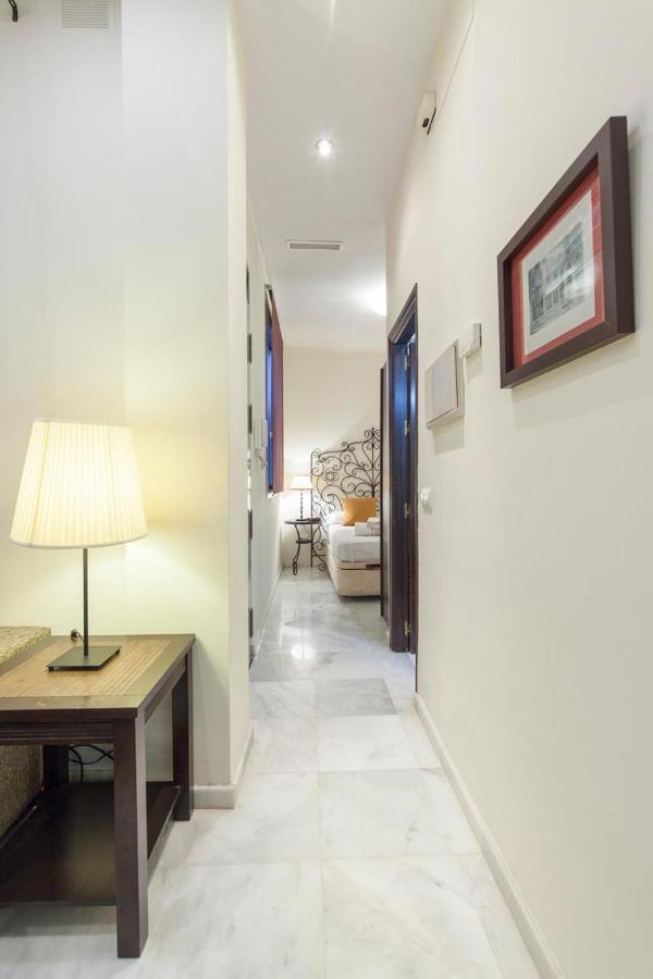 En El Corazon De Triana, Apartment